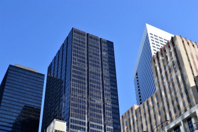 artisticoperations-buildings-2862807_1920.jpg