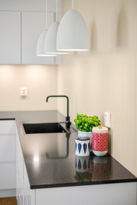23555986-kitchen-6893082_1920.jpg