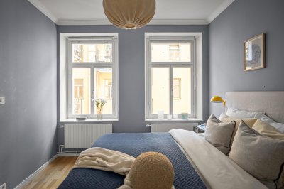 23555986-bedroom-8501744_1920.jpg