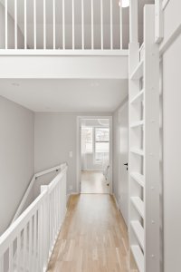 23555986-hallway-9011227_1920.jpg